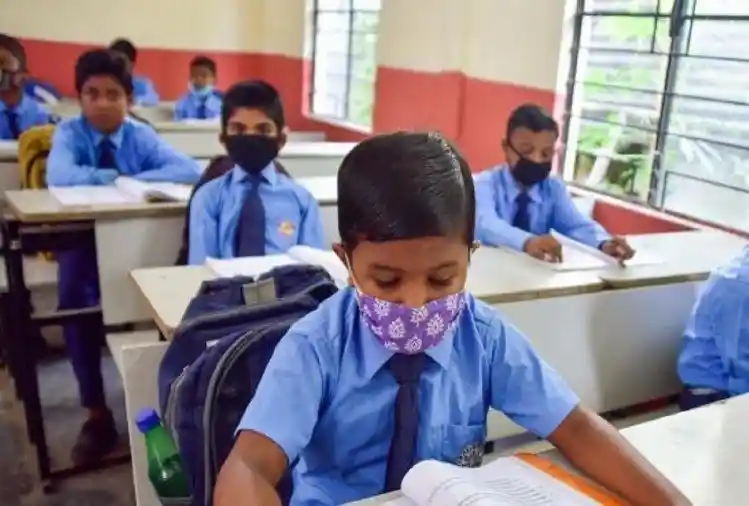 लखनऊ: अगले हफ्ते से शेड्यूल बदलेंगे निजी स्कूल, बना रहे रणनीति